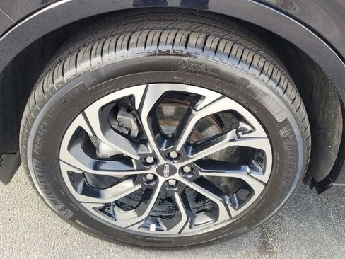 Certified 2024 Lincoln Nautilus Reserve image 16