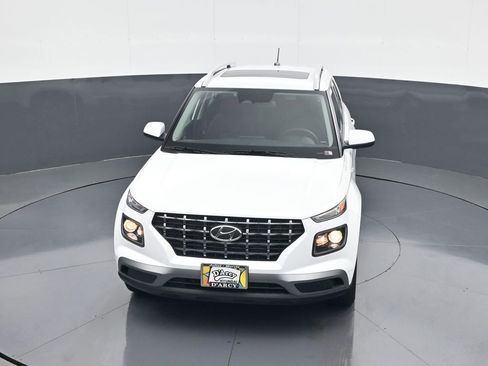 New 2026 Hyundai Venue SEL FWD image 14