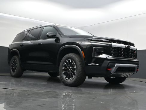 New 2026 Chevrolet Traverse Z71 w/ Enhanced Driving Package AWD/4WD image 45