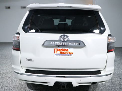 Used 2020 Toyota 4Runner Limited RWD image 8