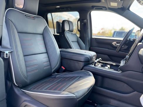 New 2026 GMC Yukon XL AT4 Ultimate w/ LPO, Floor Liner Package AWD/4WD image 12