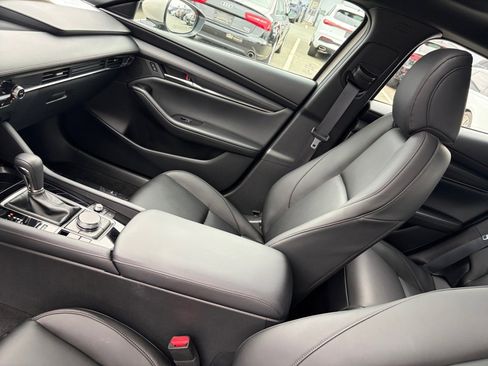 Certified 2025 MAZDA MAZDA3 s image 31