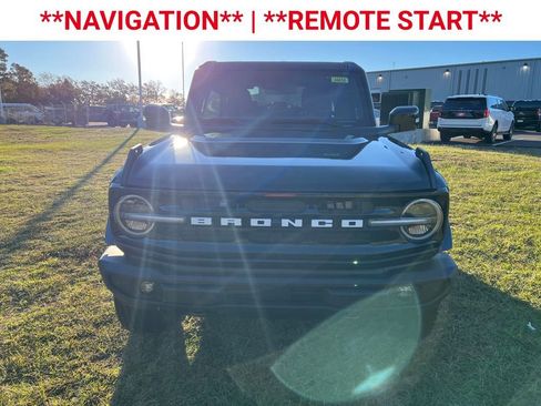 New 2025 Ford Bronco Outer Banks image 2