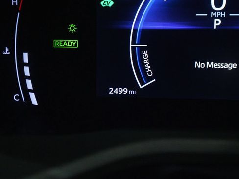 Certified 2026 Toyota Camry SE FWD image 19