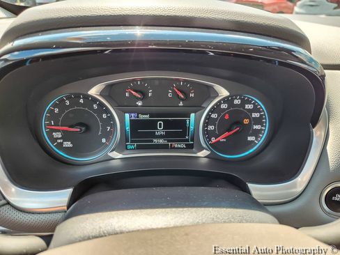 Used 2019 Chevrolet Traverse Premier FWD image 12