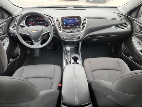 Used 2024 Chevrolet Malibu LT image 11