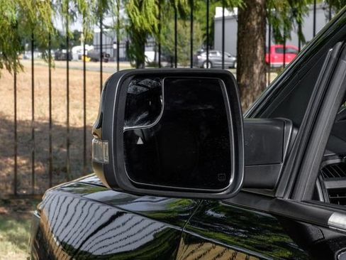 Used 2022 RAM 1500 Limited AWD/4WD image 46