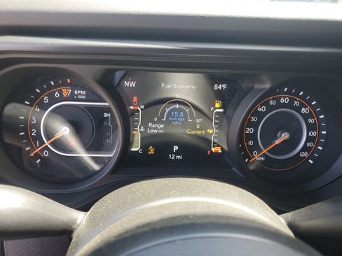 New 2026 Jeep Gladiator Rubicon w/ Safety Group AWD/4WD image 15