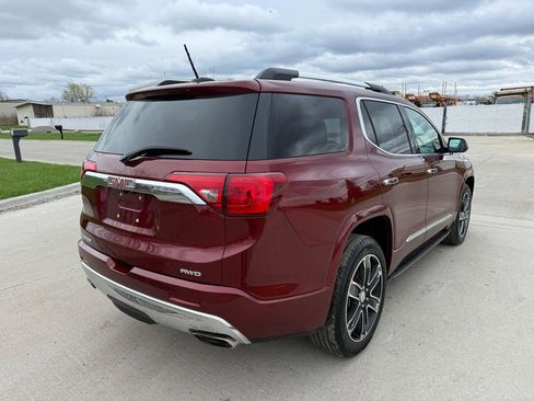 Used 2017 GMC Acadia Denali w/ Technology Package AWD/4WD image 5