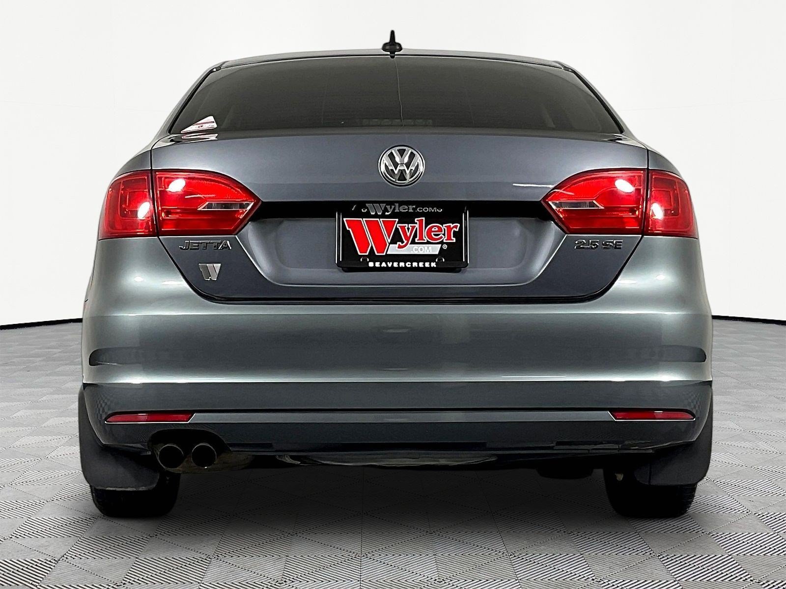 Used 2013 Volkswagen Jetta SE FWD image 5