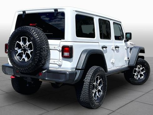 Used 2022 Jeep Wrangler Unlimited Rubicon w/ Cold Weather Group AWD/4WD image 12