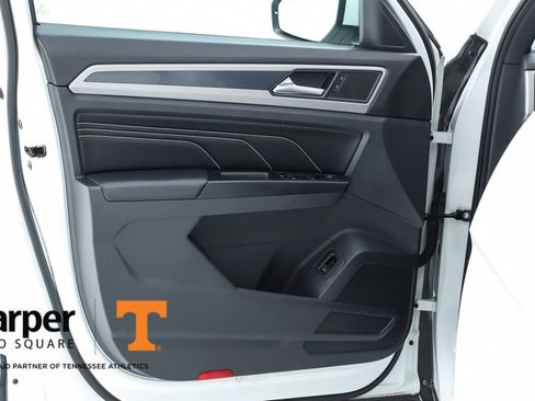 Used 2020 Volkswagen Atlas Cross Sport SEL FWD image 55