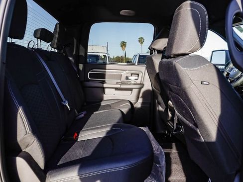 New 2026 RAM 2500 Big Horn AWD/4WD image 19