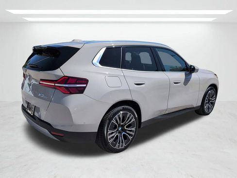 New 2026 BMW X3 xDrive30 w/ Premium Package AWD/4WD image 4