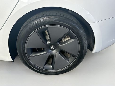 Used 2023 Tesla Model 3 Long Range AWD/4WD image 11