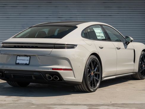 New 2026 Porsche Panamera RWD image 7