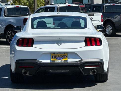 New 2026 Ford Mustang Coupe image 12