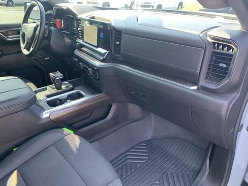 Certified 2024 Chevrolet Silverado 1500 RST AWD/4WD image 29