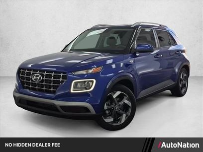 Certified 2025 Hyundai Venue Limited