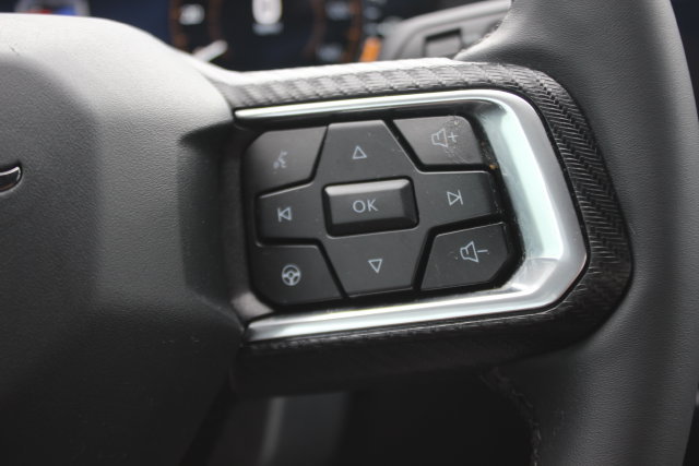Used 2024 Ford Mustang Coupe RWD image 13
