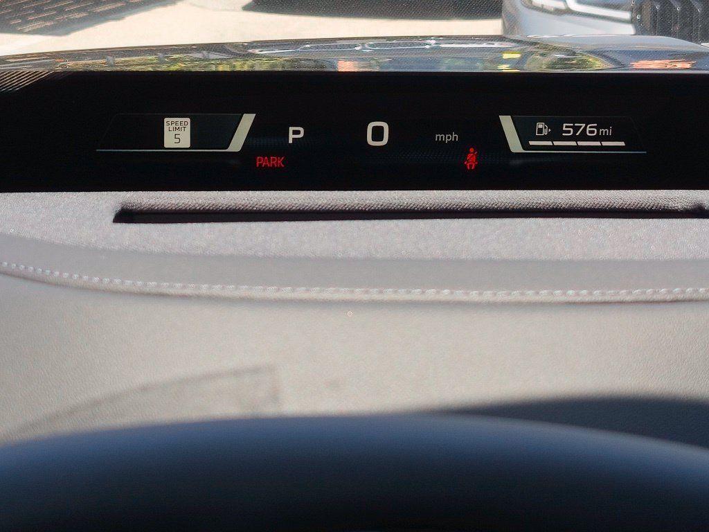 New 2027 BMW 740i w/ M Sport Package RWD image 14