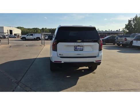 New 2026 Chevrolet Tahoe LS image 7