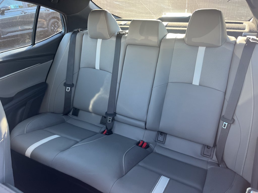 Used 2025 Toyota Camry SE w/ Convenience Package FWD image 42