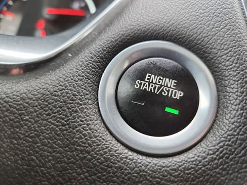 Certified 2023 Chevrolet Traverse Premier w/ Redline Edition image 17