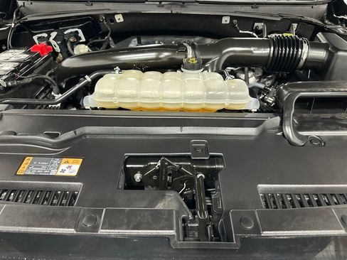 Used 2025 Lincoln Navigator Reserve image 73