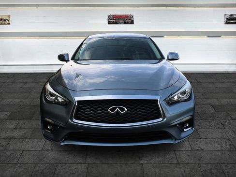 Used 2018 INFINITI Q50 Luxe w/ Essential Package (3.0T Luxe) RWD image 2