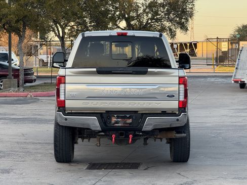 Used 2017 Ford F250 King Ranch w/ King Ranch Ultimate Package image 8