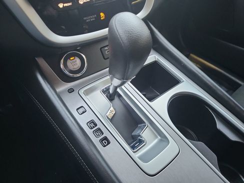 Used 2020 Nissan Murano S w/ Technology Package image 21