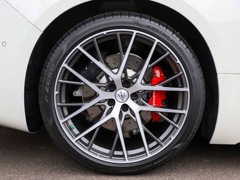 Used 2024 Maserati GranTurismo Trofeo AWD/4WD image 79