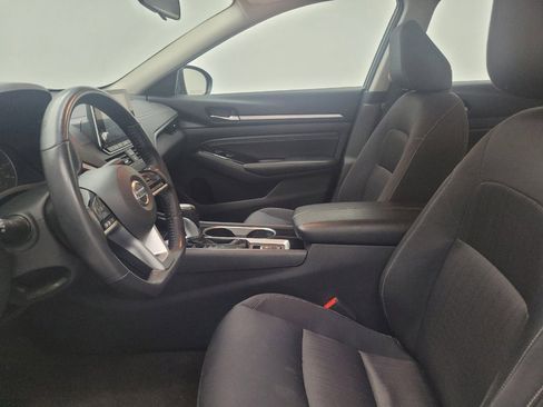 Used 2022 Nissan Altima 2.5 SV w/ SV Premium Package FWD image 17