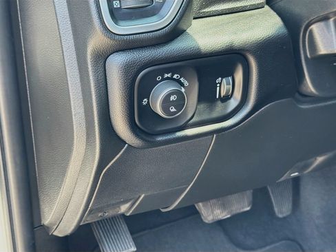 Used 2026 RAM 2500 Big Horn AWD/4WD image 10