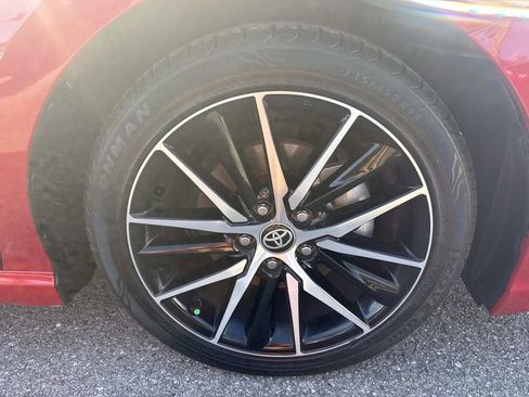 Used 2023 Toyota Camry SE image 4