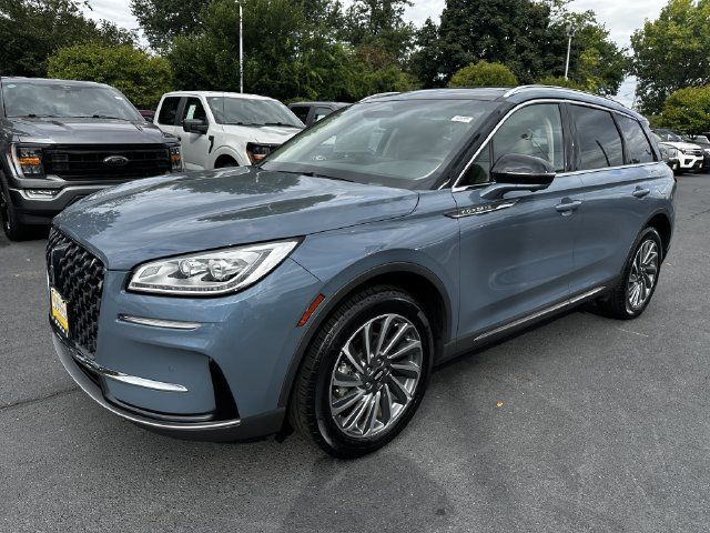 Certified 2023 Lincoln Corsair Reserve w/ Equipment Group 201A AWD/4WD image 9