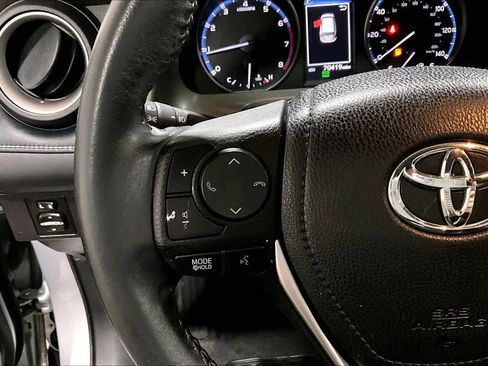 Used 2018 Toyota RAV4 XLE image 22