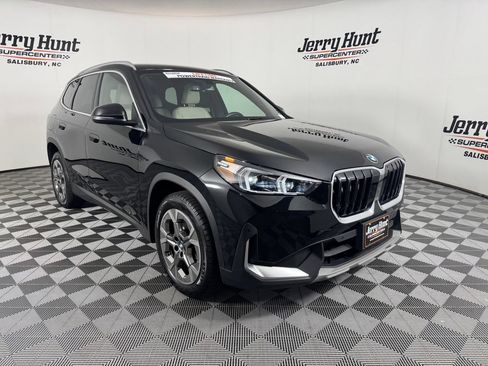 Used 2023 BMW X1 xDrive28i w/ Convenience Package AWD/4WD image 6