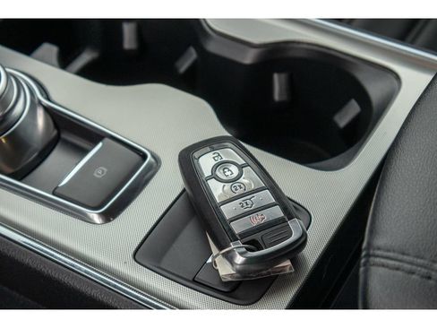 Used 2022 Ford Edge SEL w/ Convenience Package AWD/4WD image 27