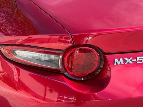 Used 2023 MAZDA MX-5 Miata Grand Touring RWD image 34