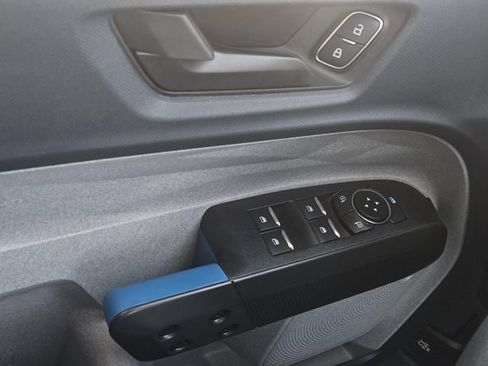New 2026 Ford Maverick XLT AWD/4WD image 19