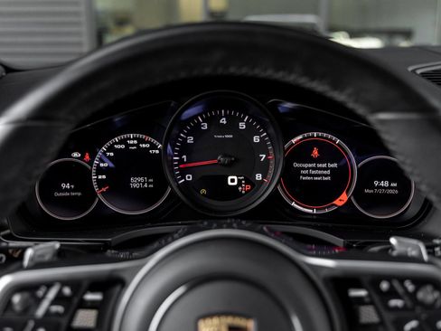 Certified 2023 Porsche Cayenne Platinum Edition AWD/4WD image 28
