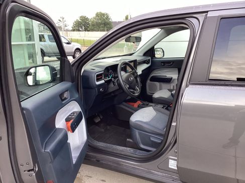 Used 2022 Ford Maverick XLT FWD image 5