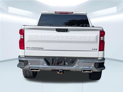 Used 2024 Chevrolet Silverado 1500 LTZ AWD/4WD image 4