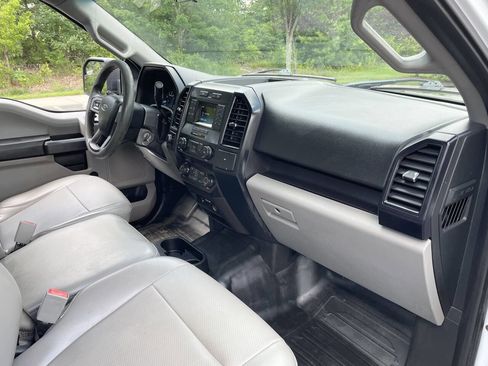 Used 2018 Ford F150 XL image 23