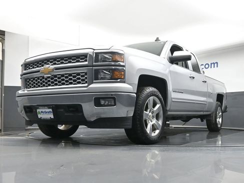 Used 2015 Chevrolet Silverado 1500 LT w/ LT Convenience Package image 6