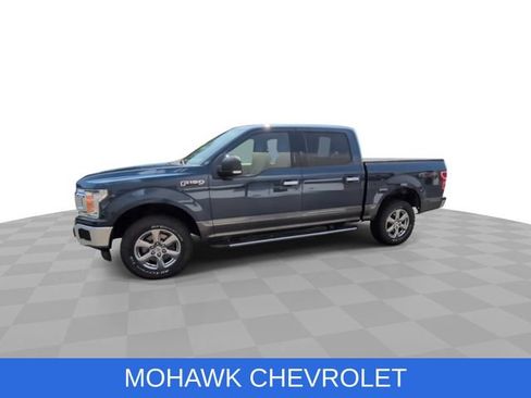 Used 2018 Ford F150 XLT w/ Equipment Group 302A Luxury AWD/4WD image 4