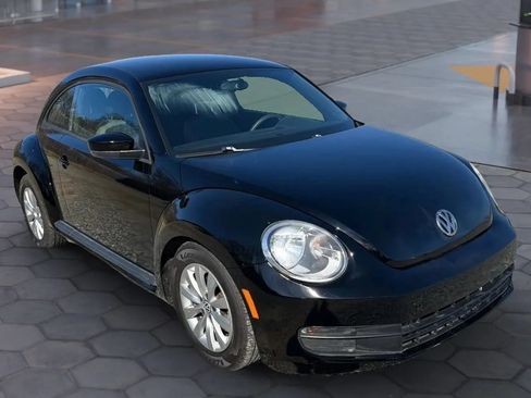 Used 2015 Volkswagen Beetle 1.8T FWD image 32