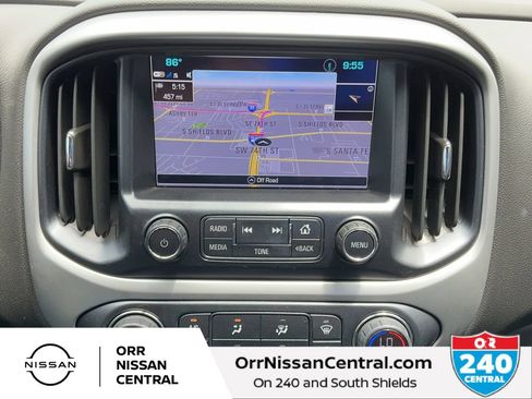 Used 2018 Chevrolet Colorado ZR2 w/ ZR2 Midnight Special Edition AWD/4WD image 22
